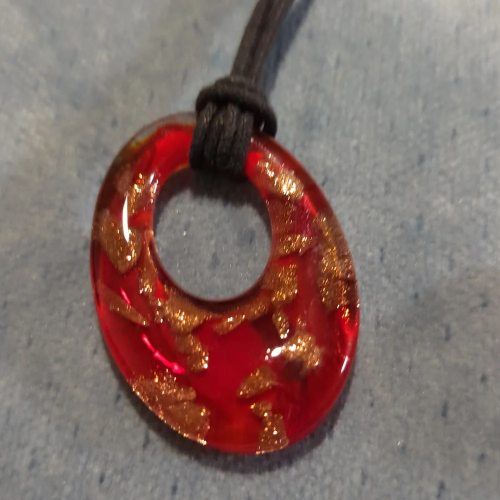 Necklace and earrings set - Picture 2 of 3
